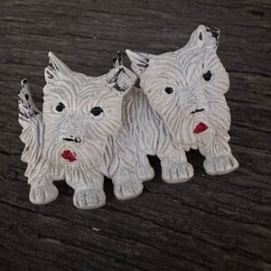 Vintage celluloid Scottie Dog brooch